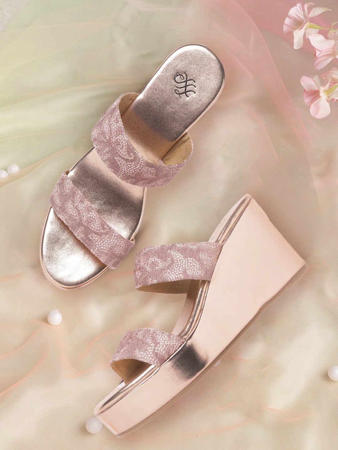 

House of Pataudi Women Peach-Coloured Embroidered Handcrafted Wedges