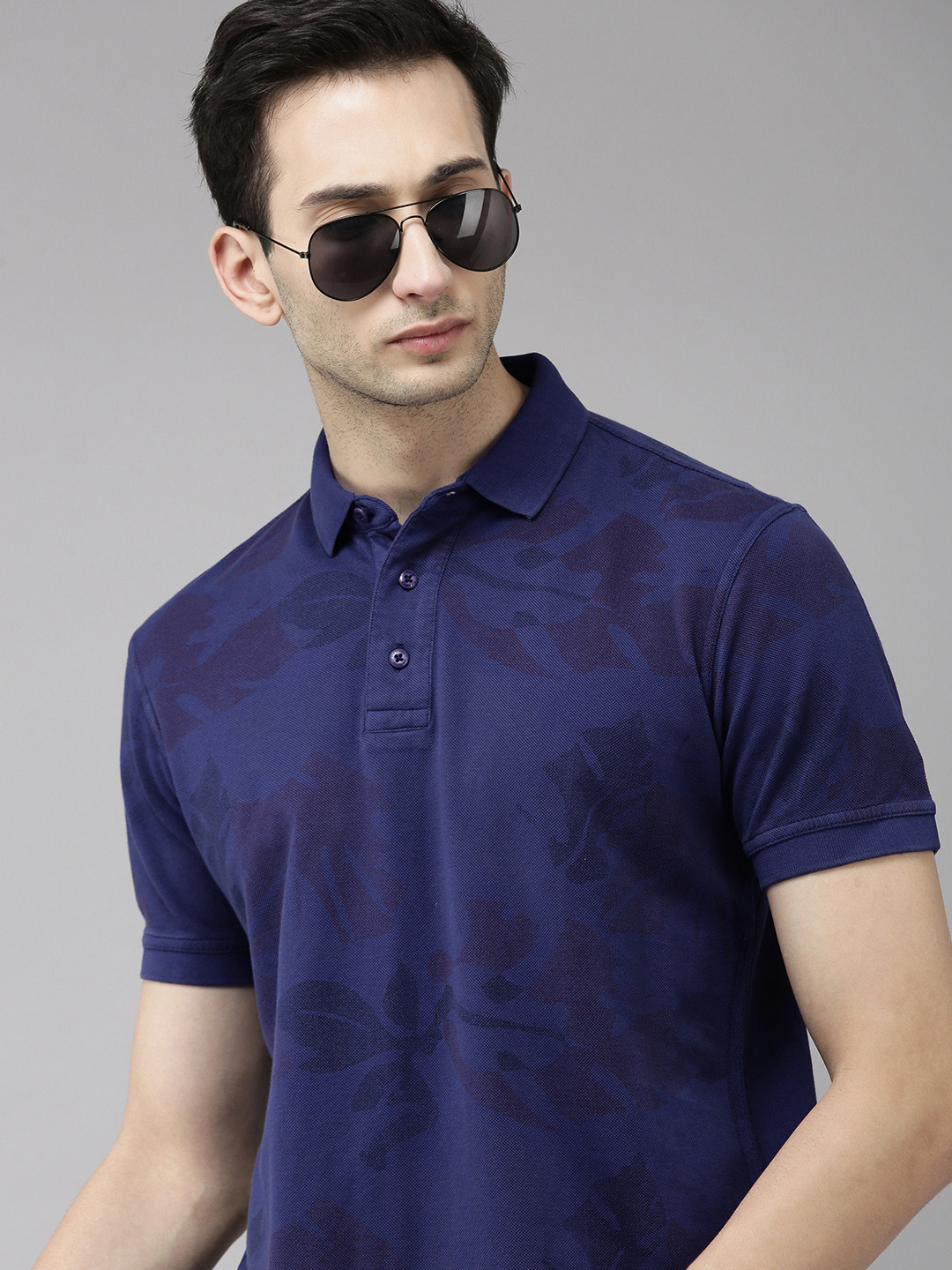 

VAN HEUSEN DENIM LABS Men Navy Blue & Black Printed Polo Collar Tropical Pure Cotton T-shirt