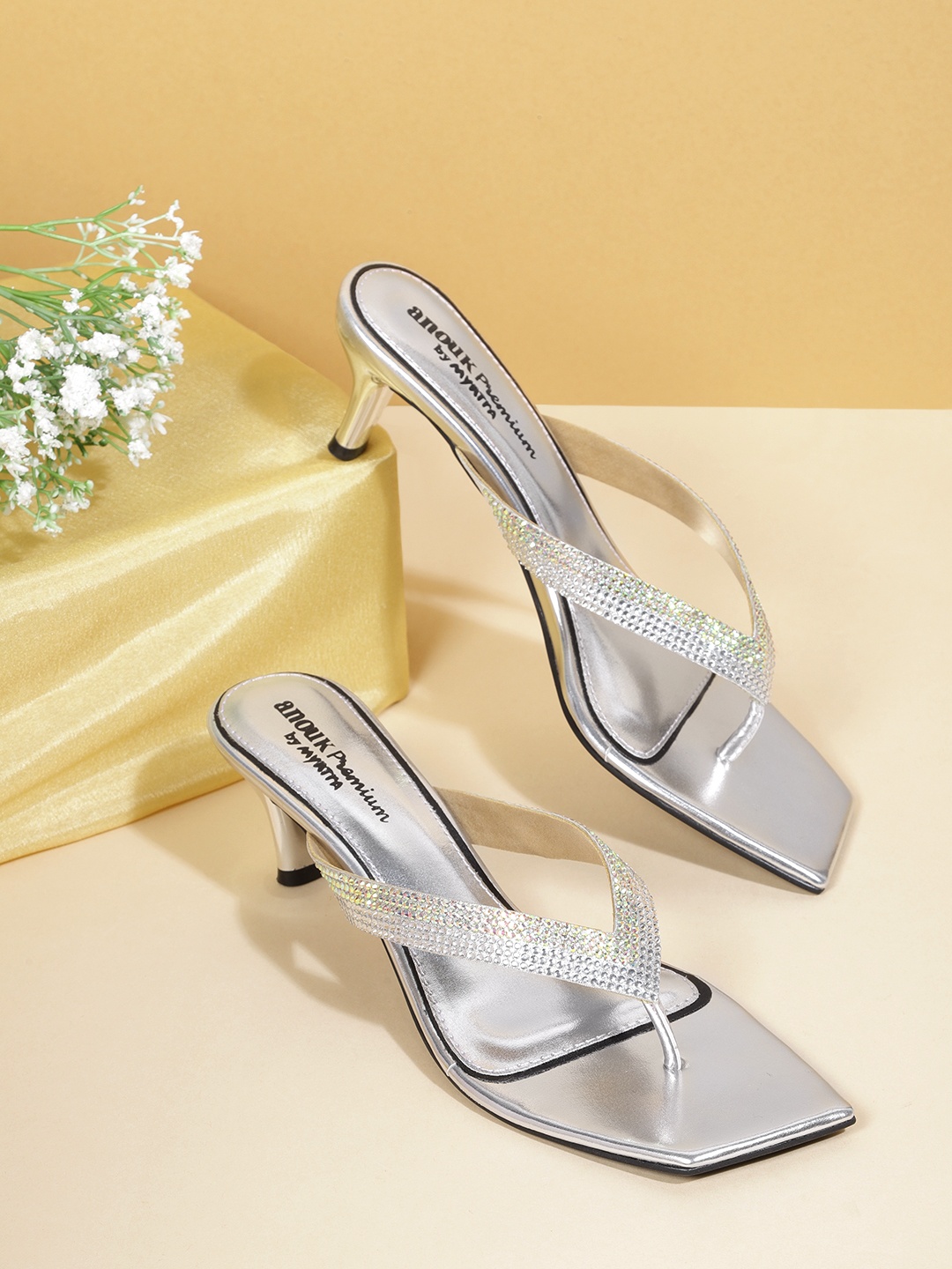 

Anouk Silver-Toned Embellished Kitten Heels