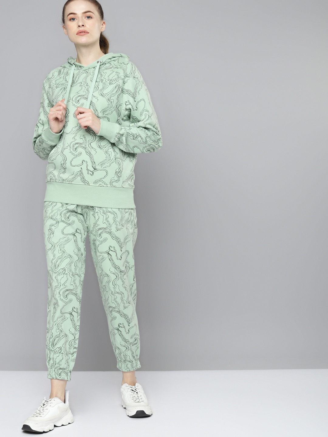 

VividArtsy Women Green Abstract Print Cotton Tracksuit