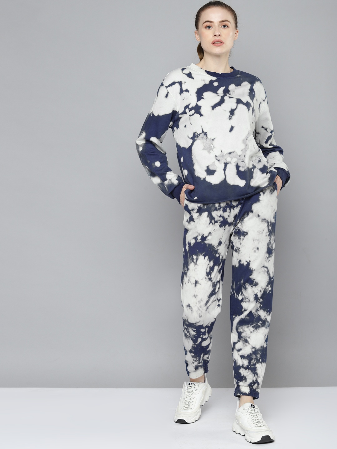 

VividArtsy Women Navy Blue & White Tie & Dyed Cotton Tracksuit