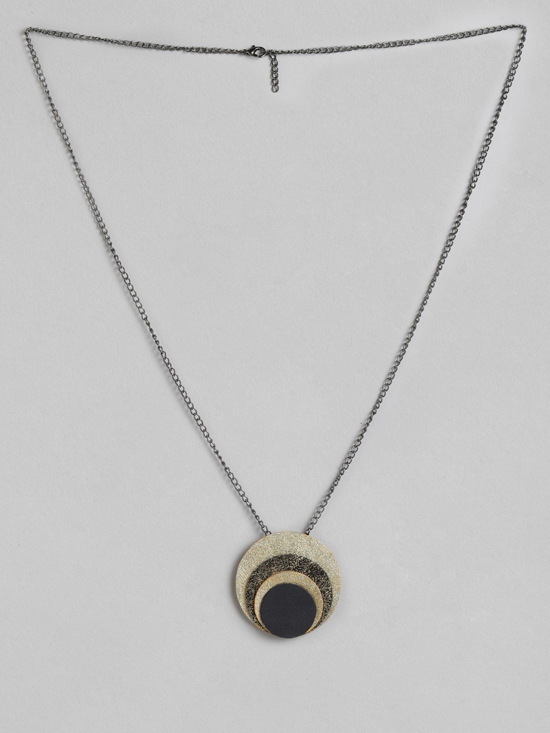 

AADY AUSTIN Black Minimal Necklace