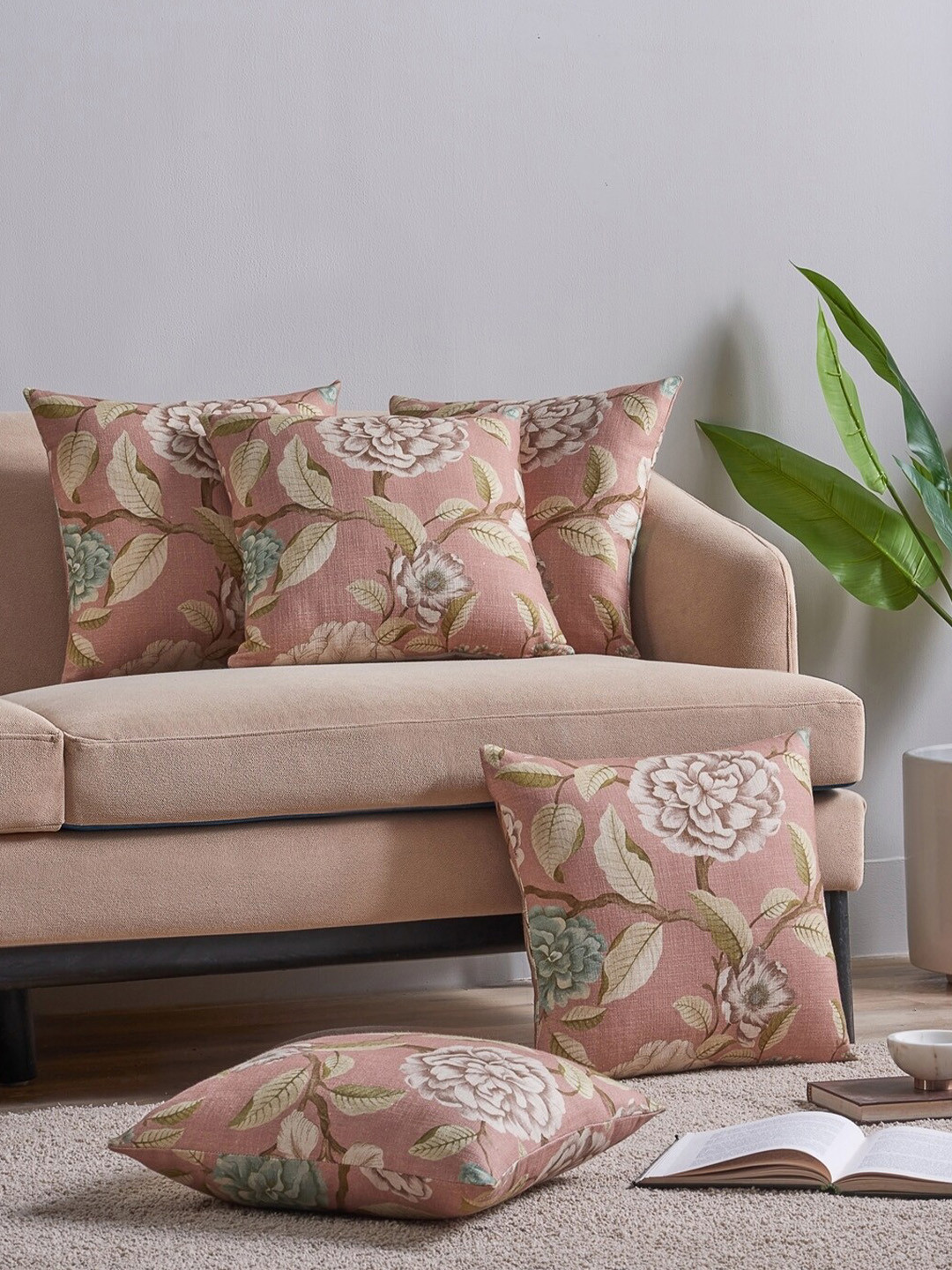 

DDecor Pink & White Set of 5 Floral Square Cushion Covers