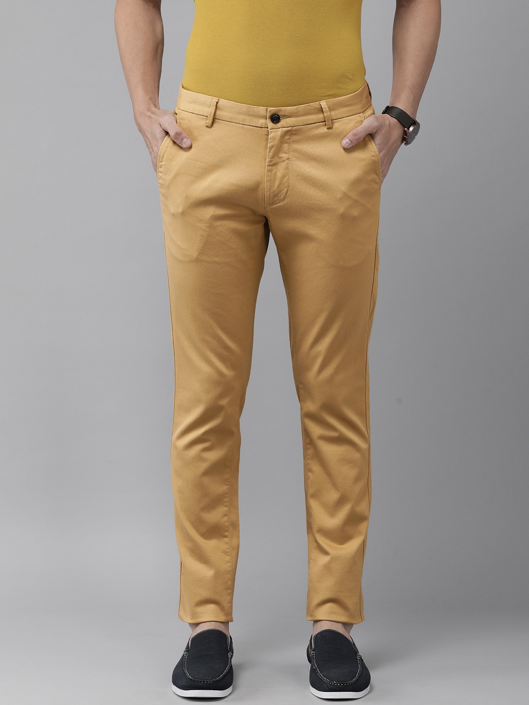 

Arrow Sport Men Khaki Solid Slim Fit Casual Chinos Trousers