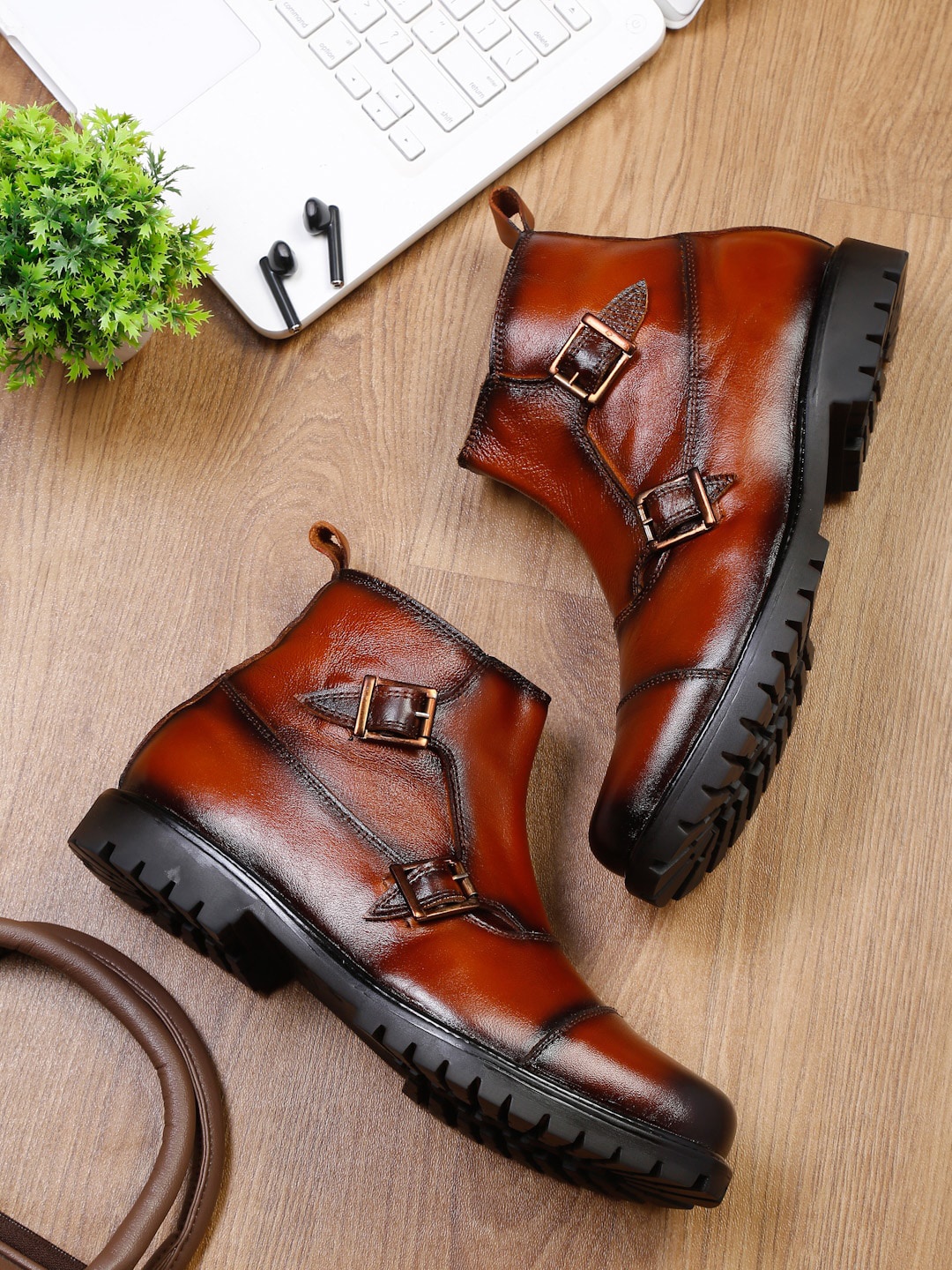 

LOUIS STITCH Men Tan Brown Leather Flat Boots