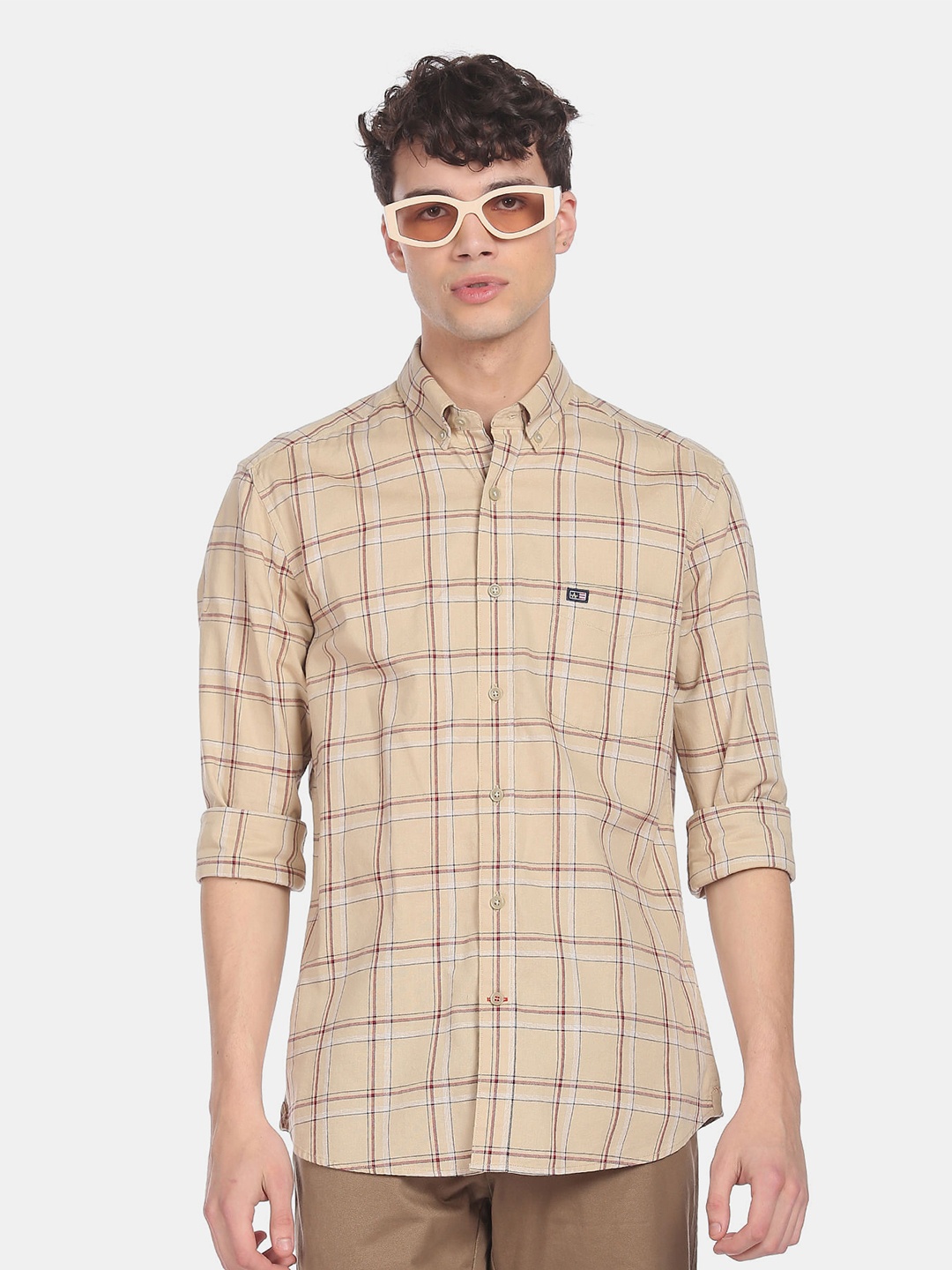 

Arrow Sport Men Beige Slim Fit Checked Casual Shirt