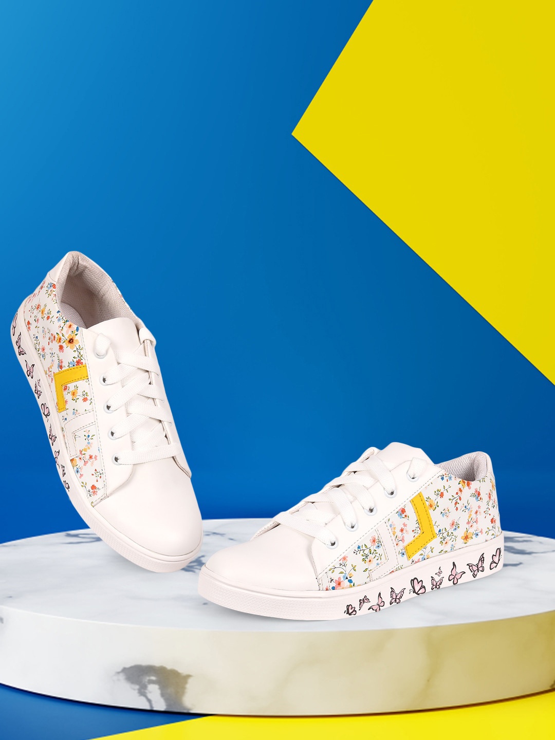 

Longwalk Women White Printed Sneakers