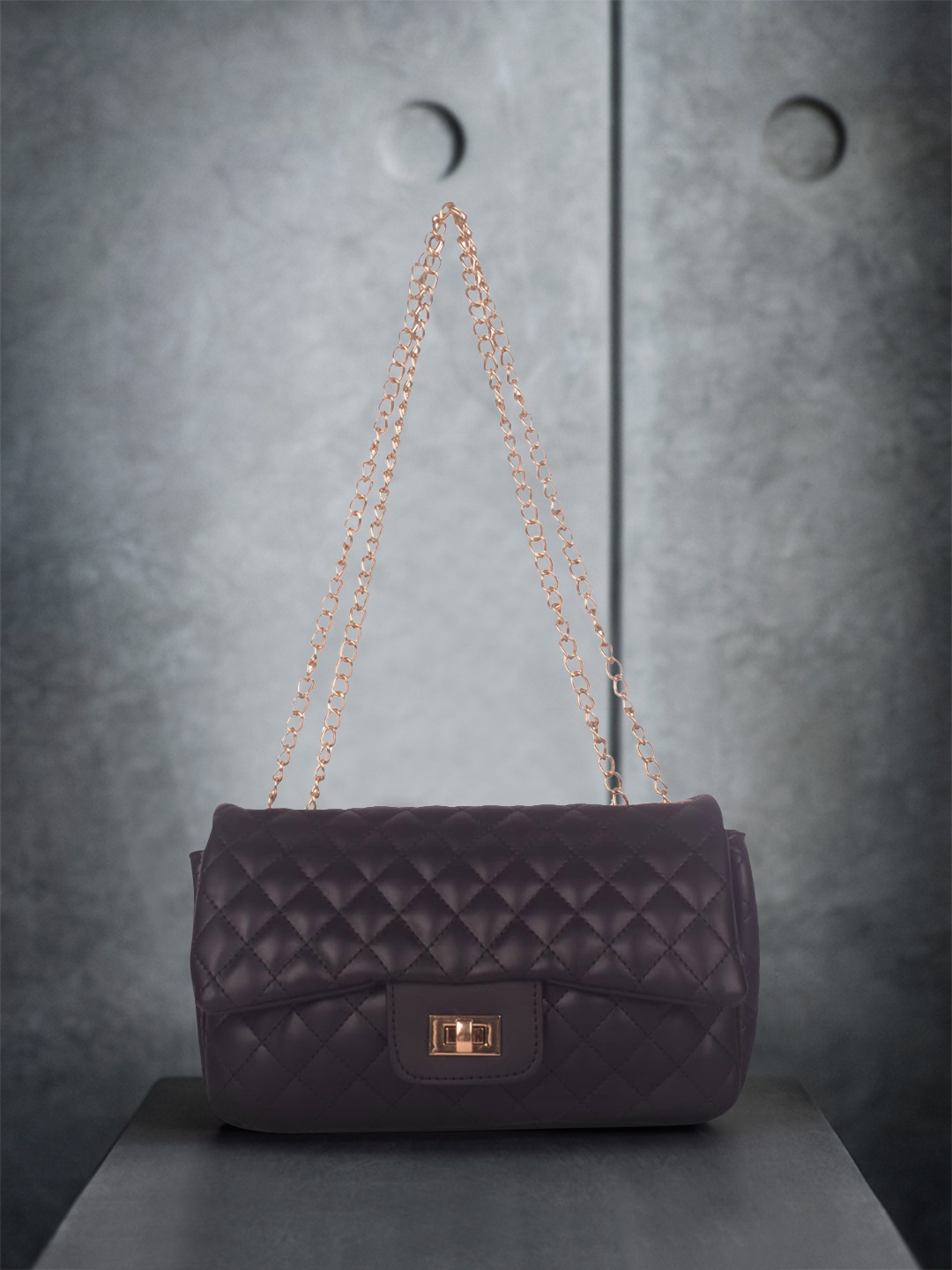 

Bagkok Black PU Structured Shoulder Bag with Quilted