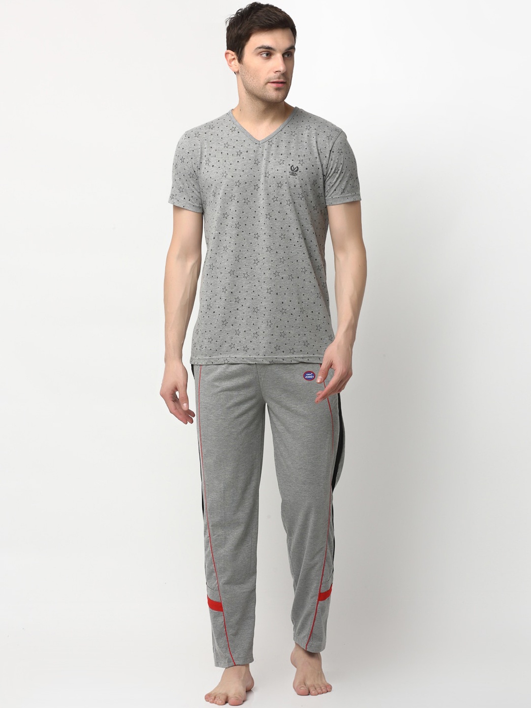 

VIMAL JONNEY Men Grey Printed Night suit