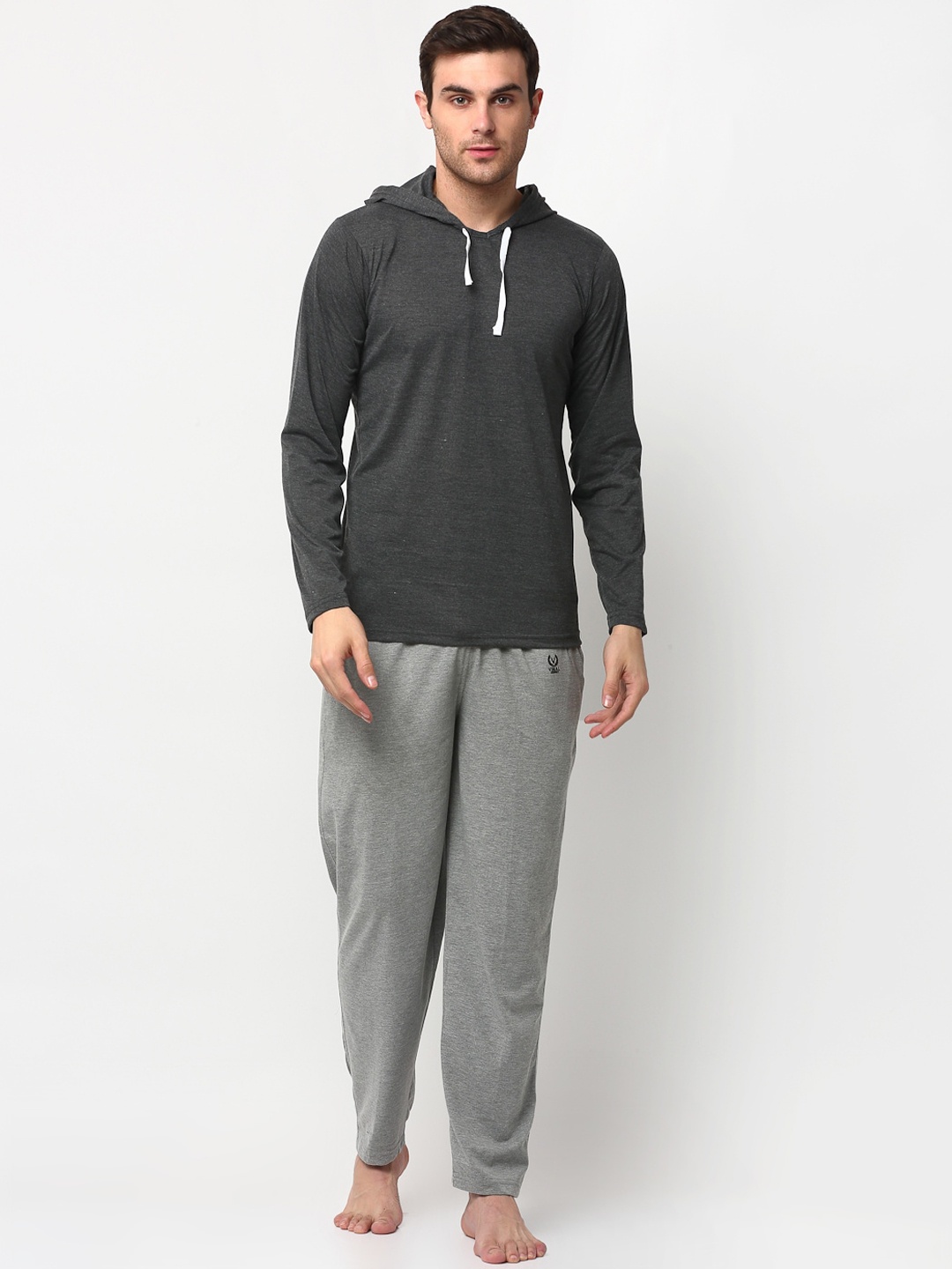 

VIMAL JONNEY Men Grey & Charcoal Solid Night suit