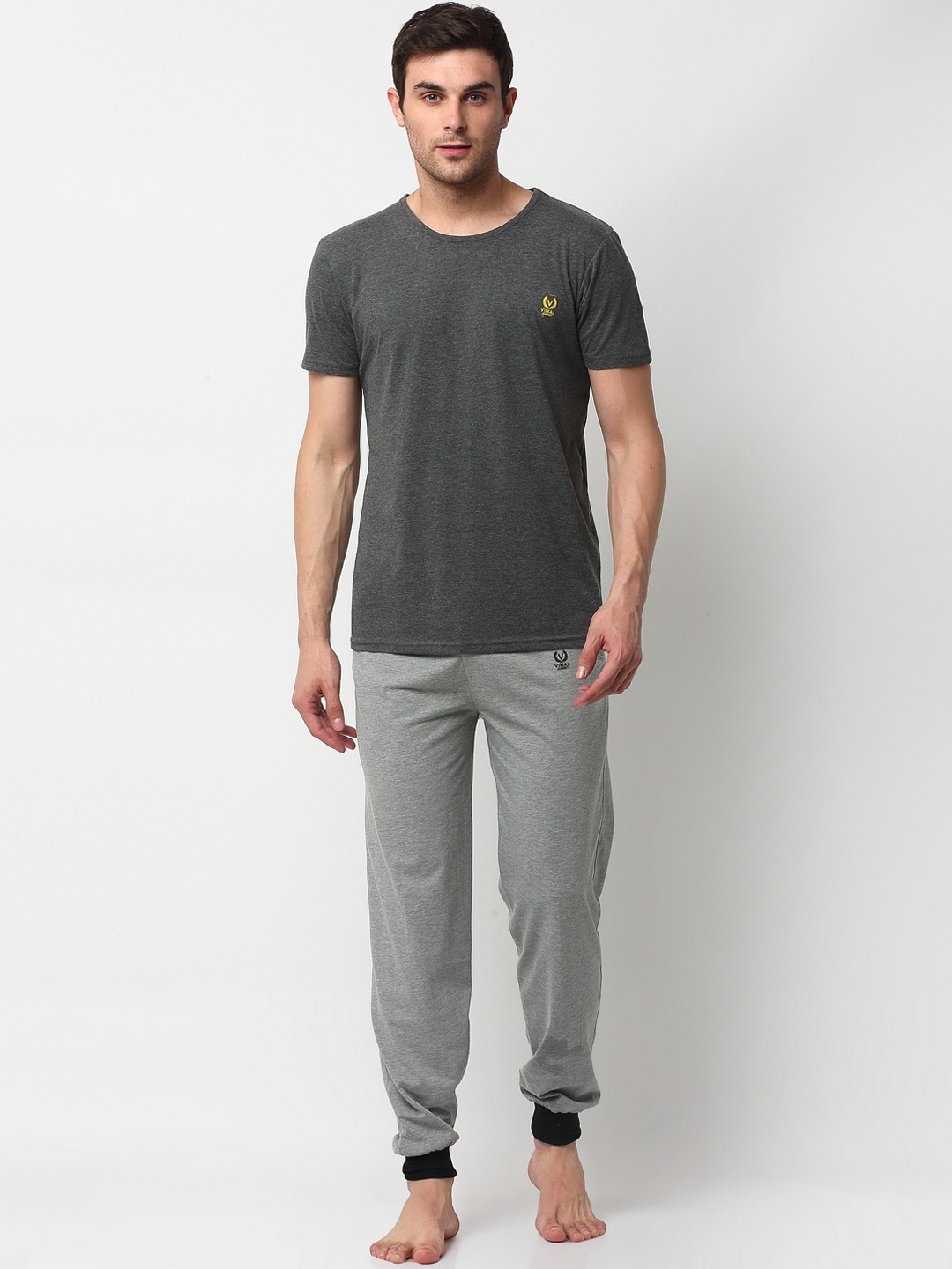 

VIMAL JONNEY Men Grey Night Suit