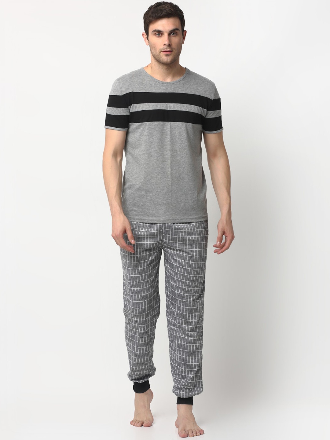 

VIMAL JONNEY Men Grey Striped Night suit T__8__MLG__D9__CHK__GRY__02