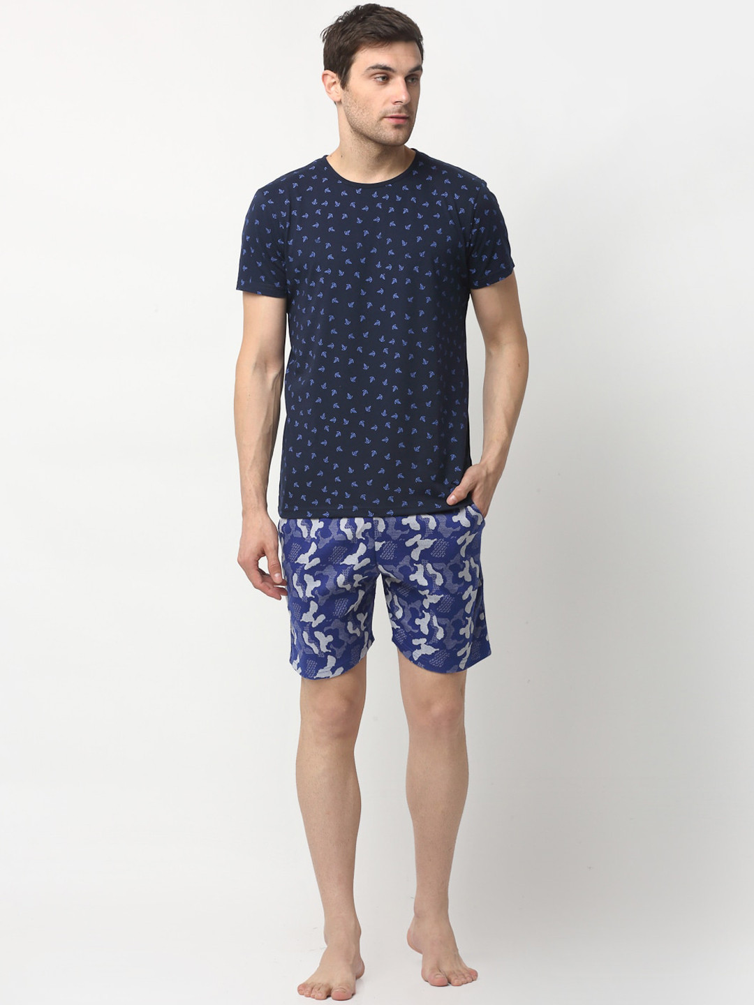 

VIMAL JONNEY Men Navy Blue & White Printed Night suit