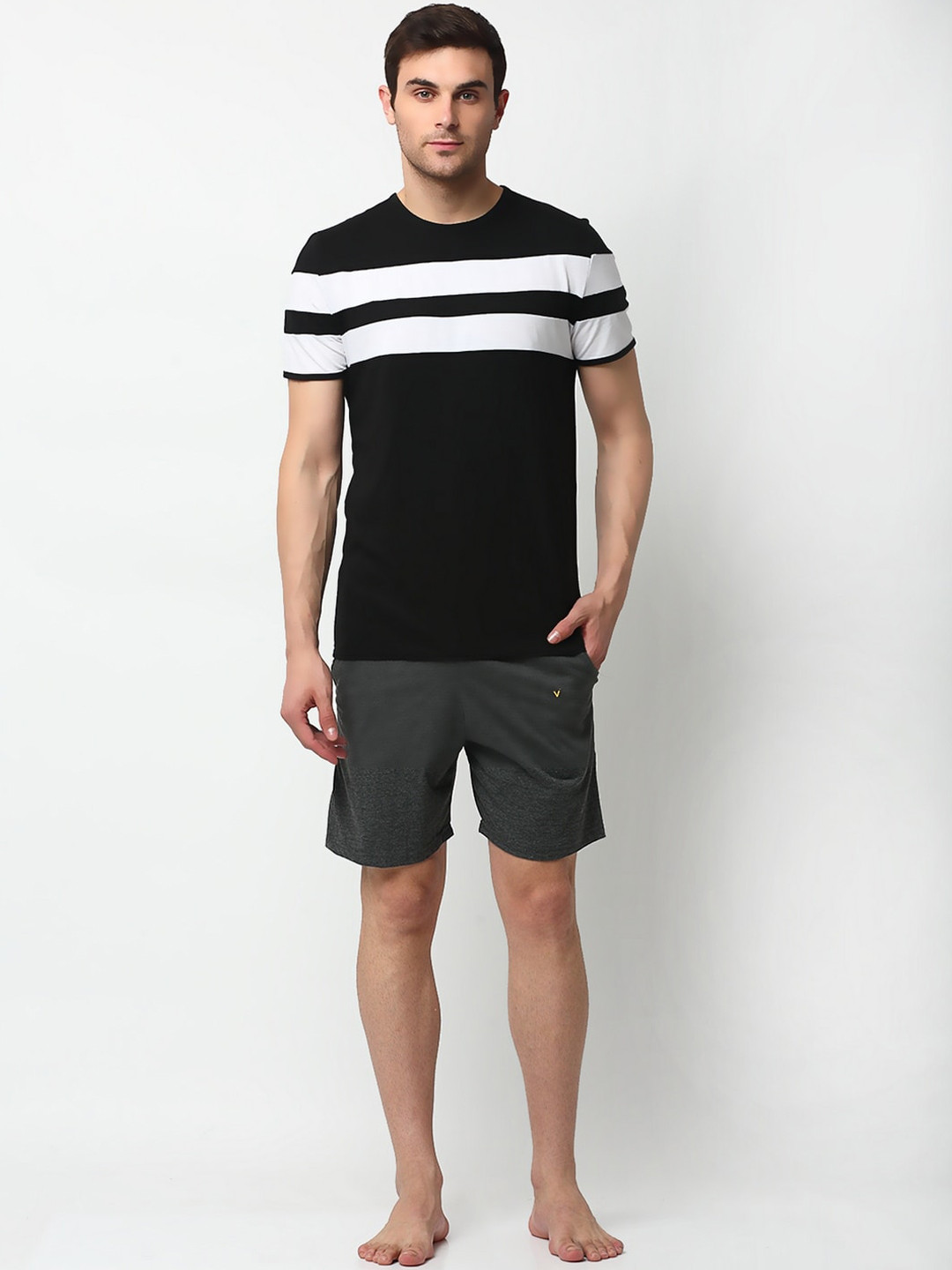

Vimal Jonney Men Black & Grey Track Suit