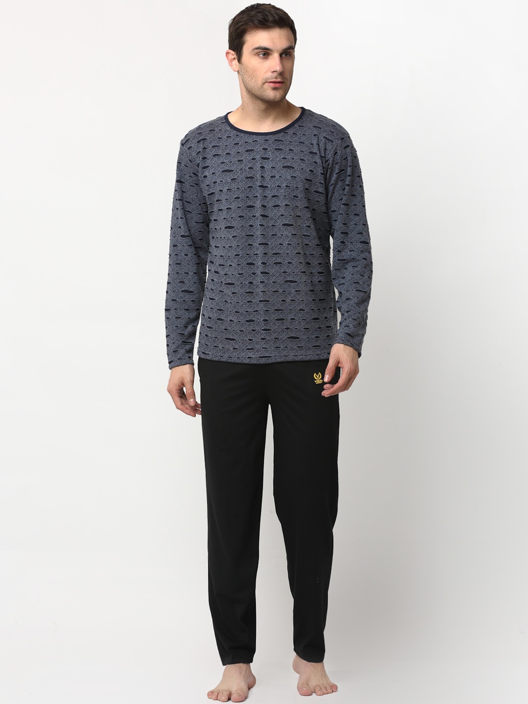 

VIMAL JONNEY Men Black & Grey Striped Night suit