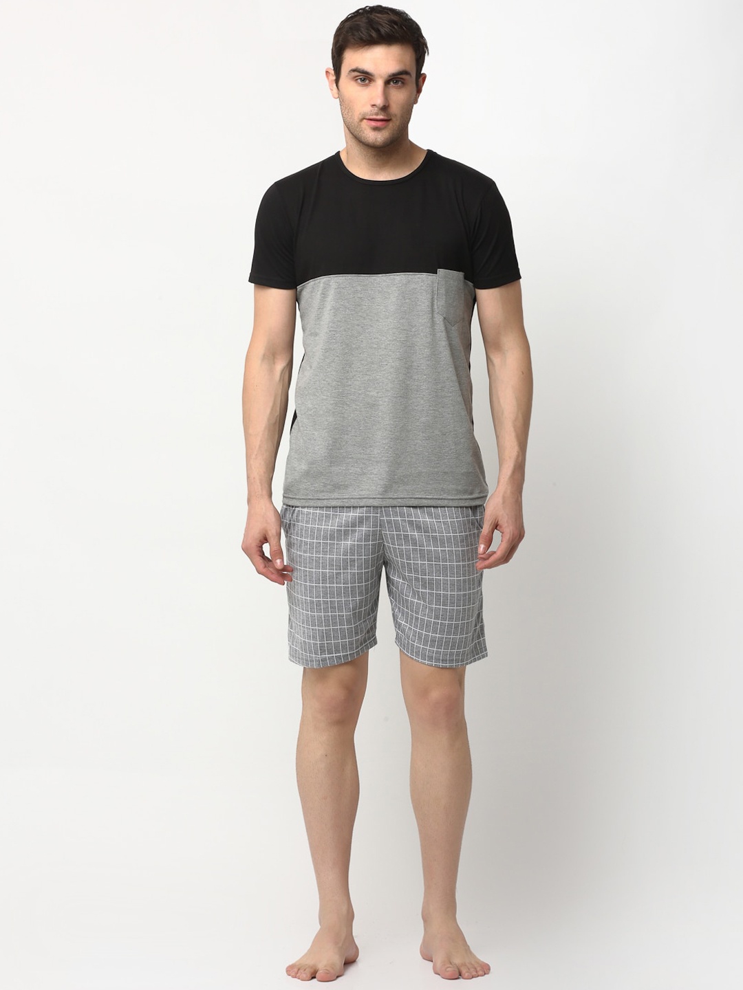 

Vimal Jonney Men Grey & Black Track Suits