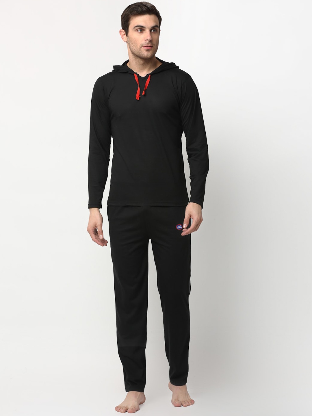 

VIMAL JONNEY Men Black Solid Night suit