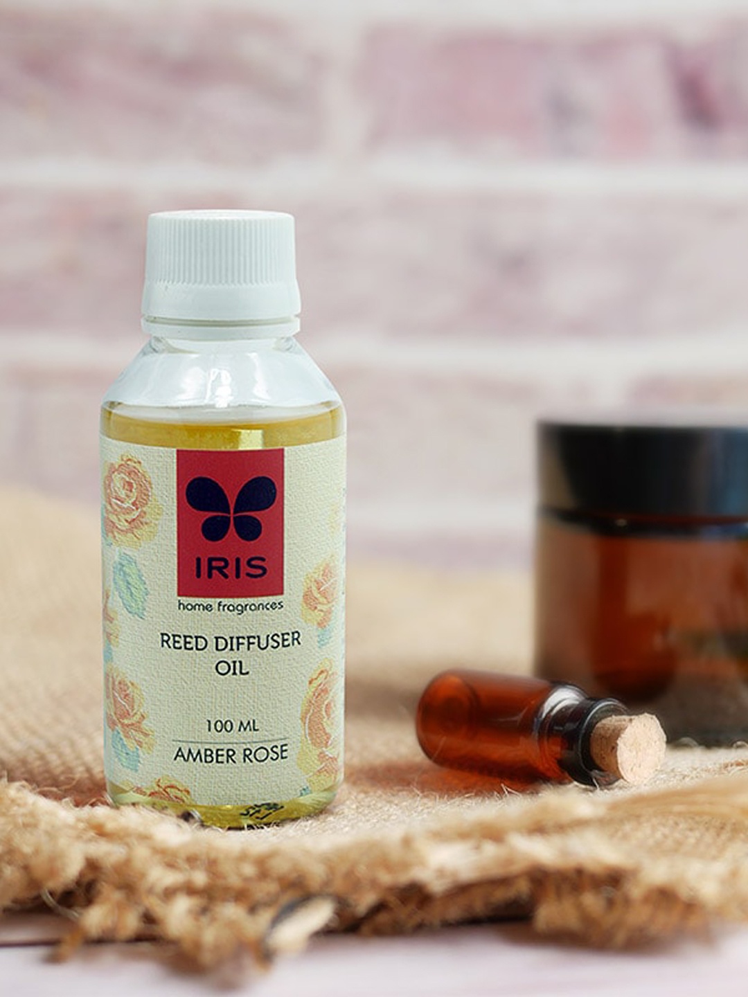 

IRIS Amber-Rose Reed Diffuser Refill Set, Red