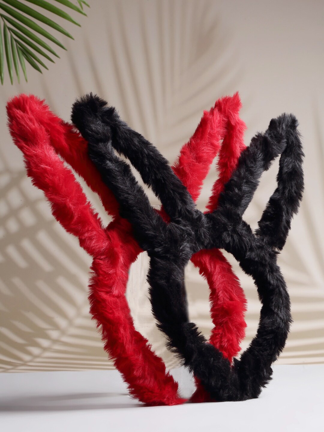 

VOGUE PANASH Girls Set of 2 Fur Hairbands, Red