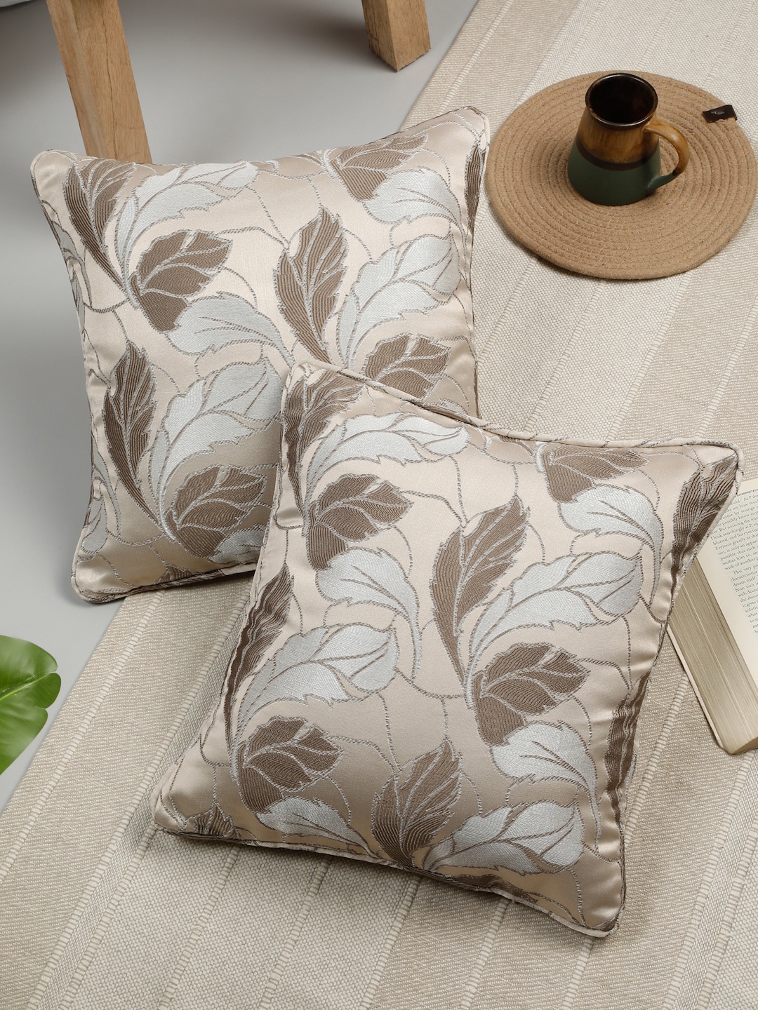 

ROSARA HOME Taupe Set of 2 Floral Square Cushion Covers