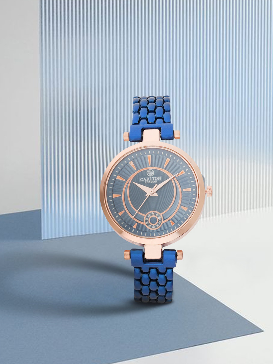 

Carlton London Women Blue Dial & Blue Stainless Steel Bracelet Style Straps Analogue Watch