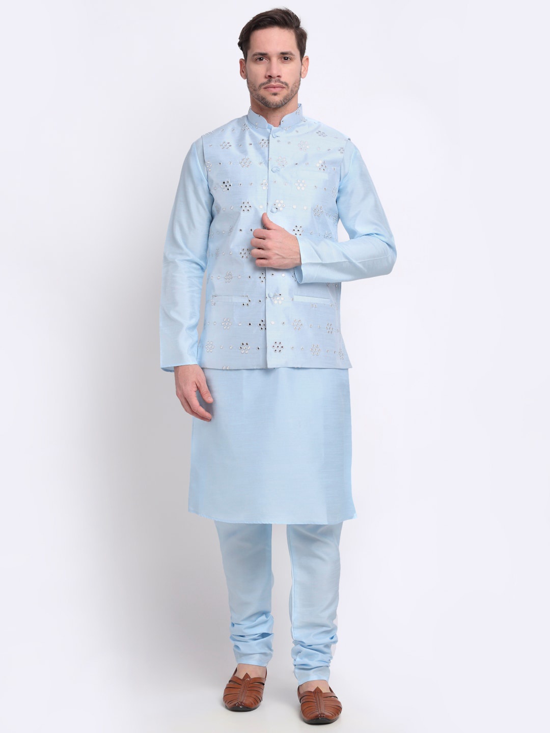 

KRAFT INDIA Men Blue Solid Kurta & Churidar with Mirror-Work Nehru Jacket