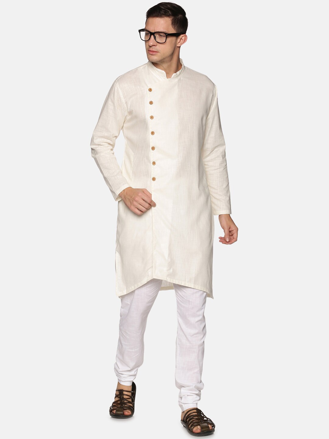

Sethukrishna Men Beige & White Regular Pure Cotton Kurta With Pyjamas