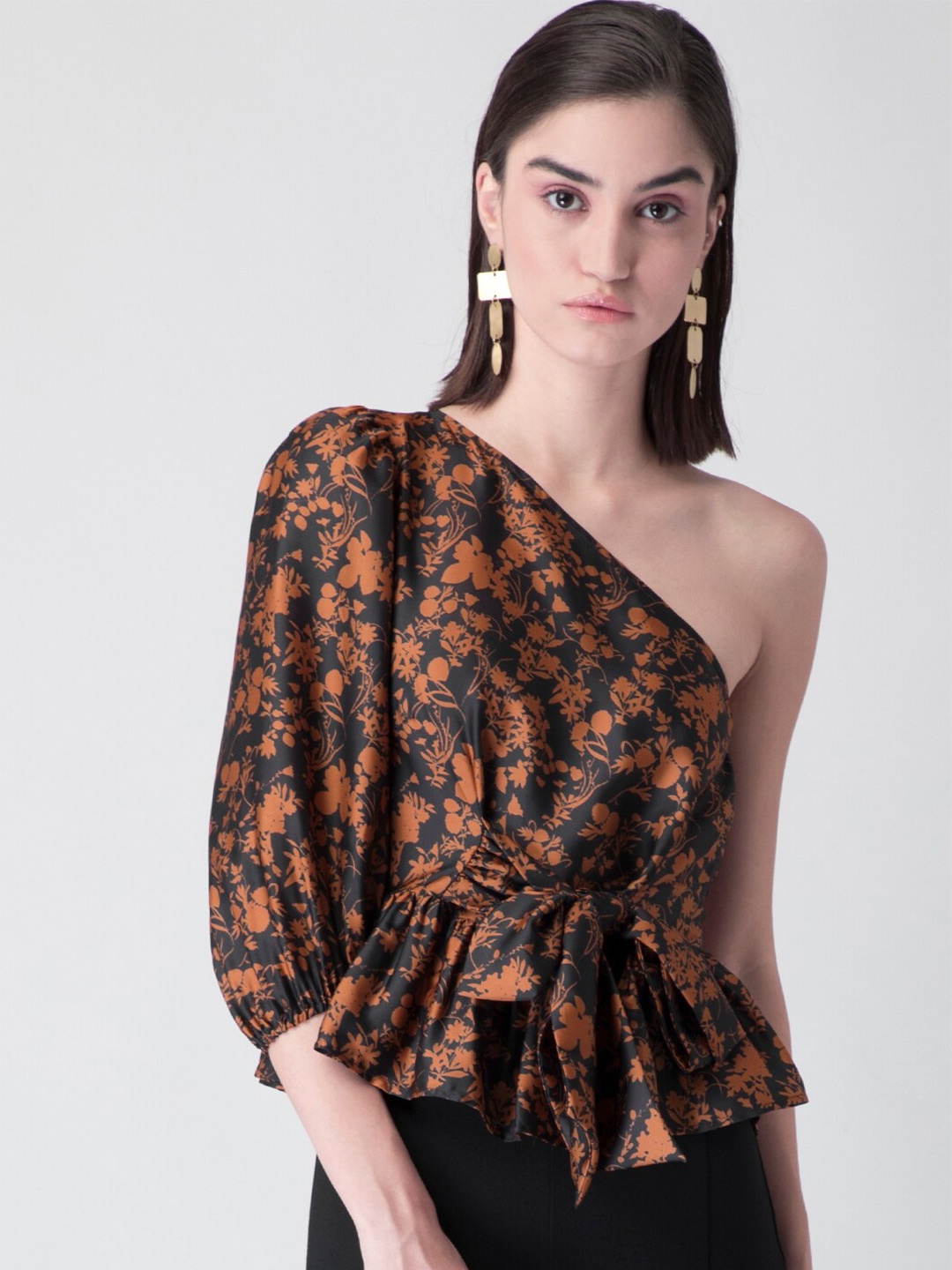 

FabAlley Black & Orange Floral One Shoulder Satin Cinched Waist Top