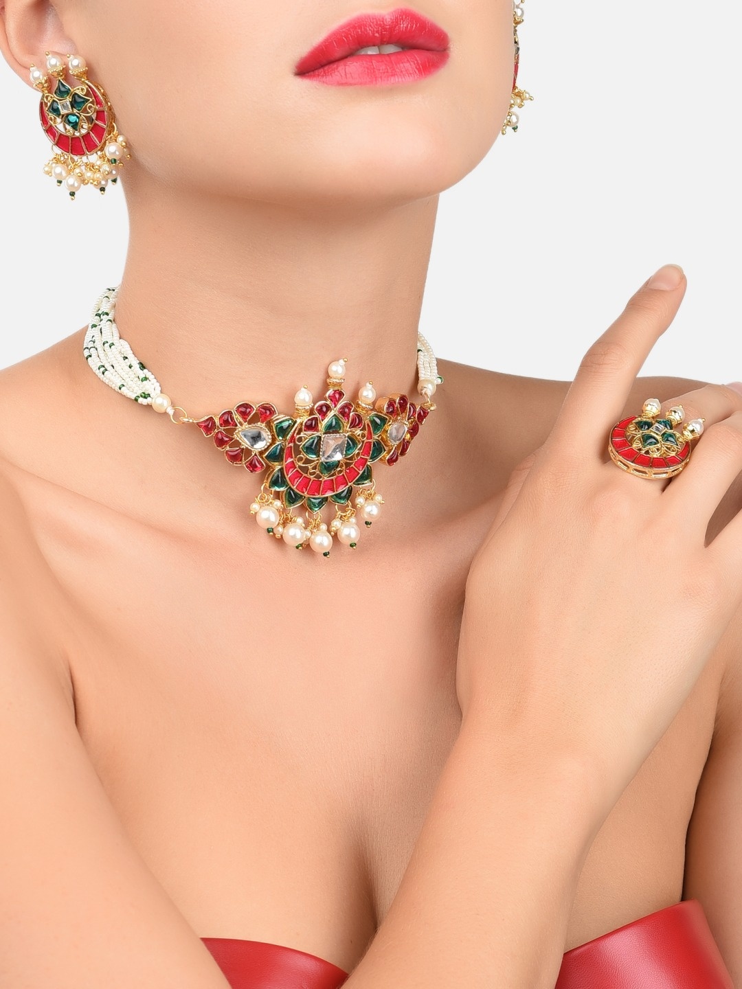

Zaveri Pearls Gold-Plated Green & Pink Kundan Studded & Beaded Jewellery Set