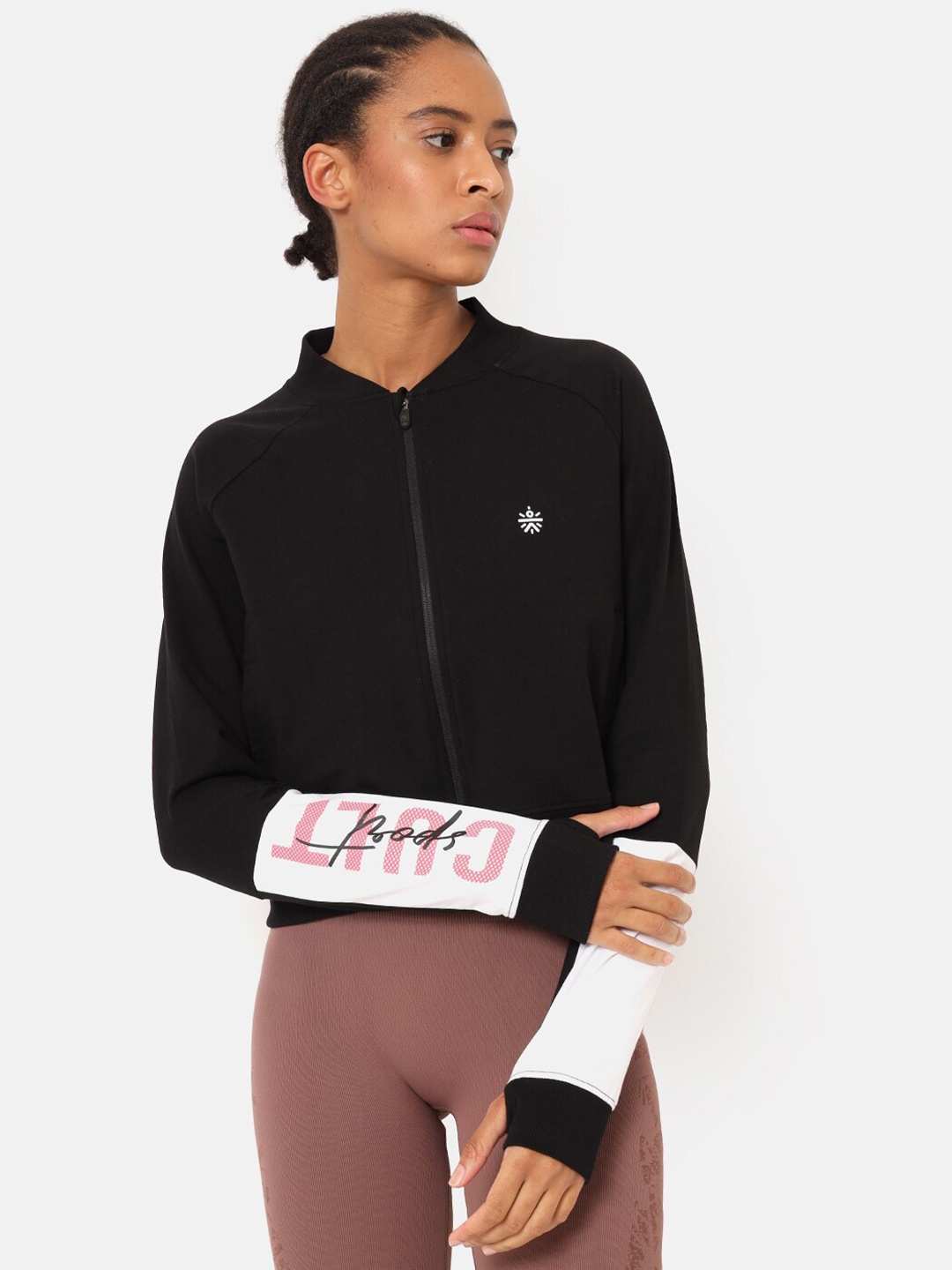 

CULT Layeredr Crop Lifestyle Sweatshirt, Black