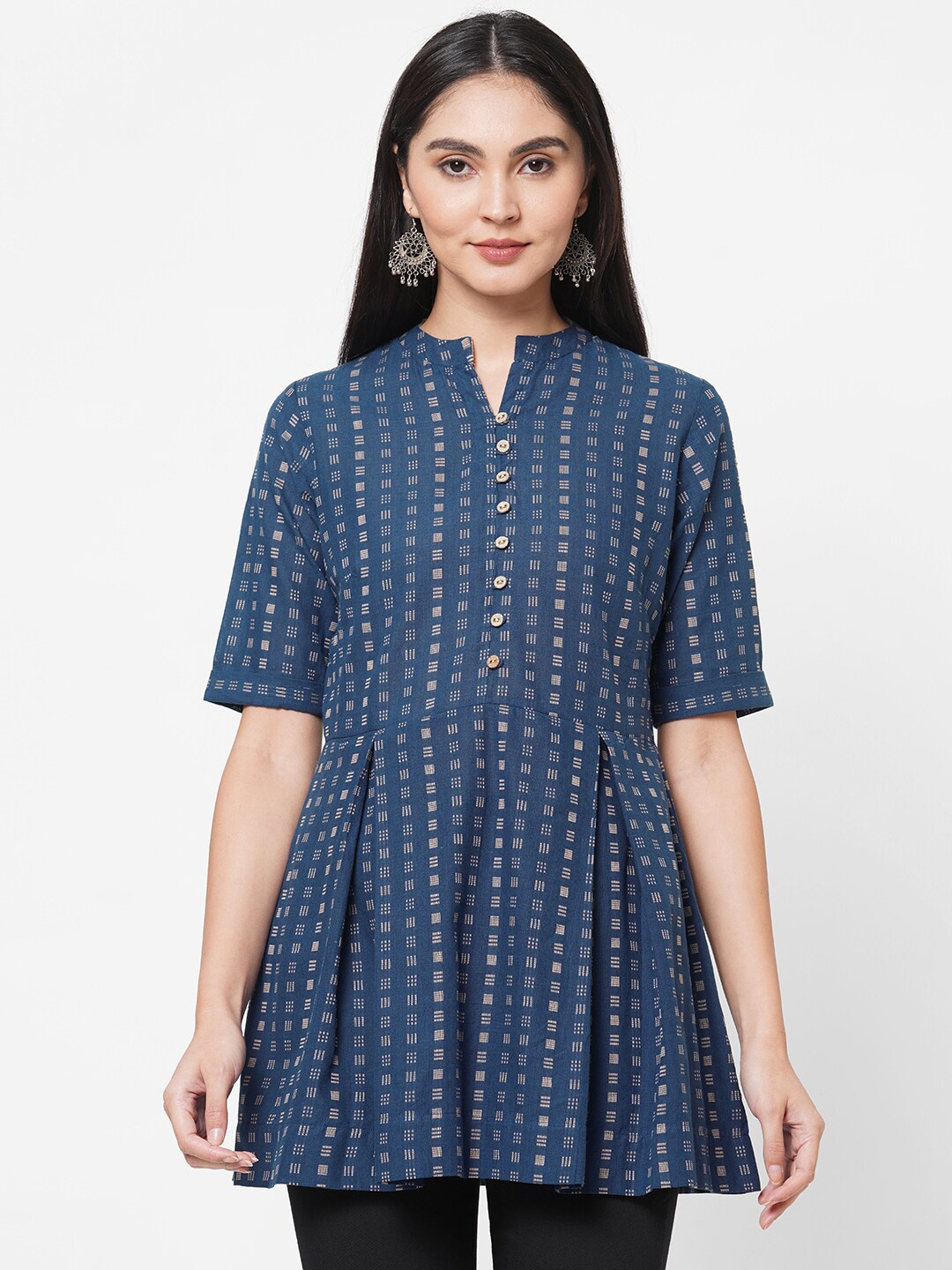 

KAMI KUBI Blue Mandarin Collar Handloom Dobby Peplum Top With Box Pleat