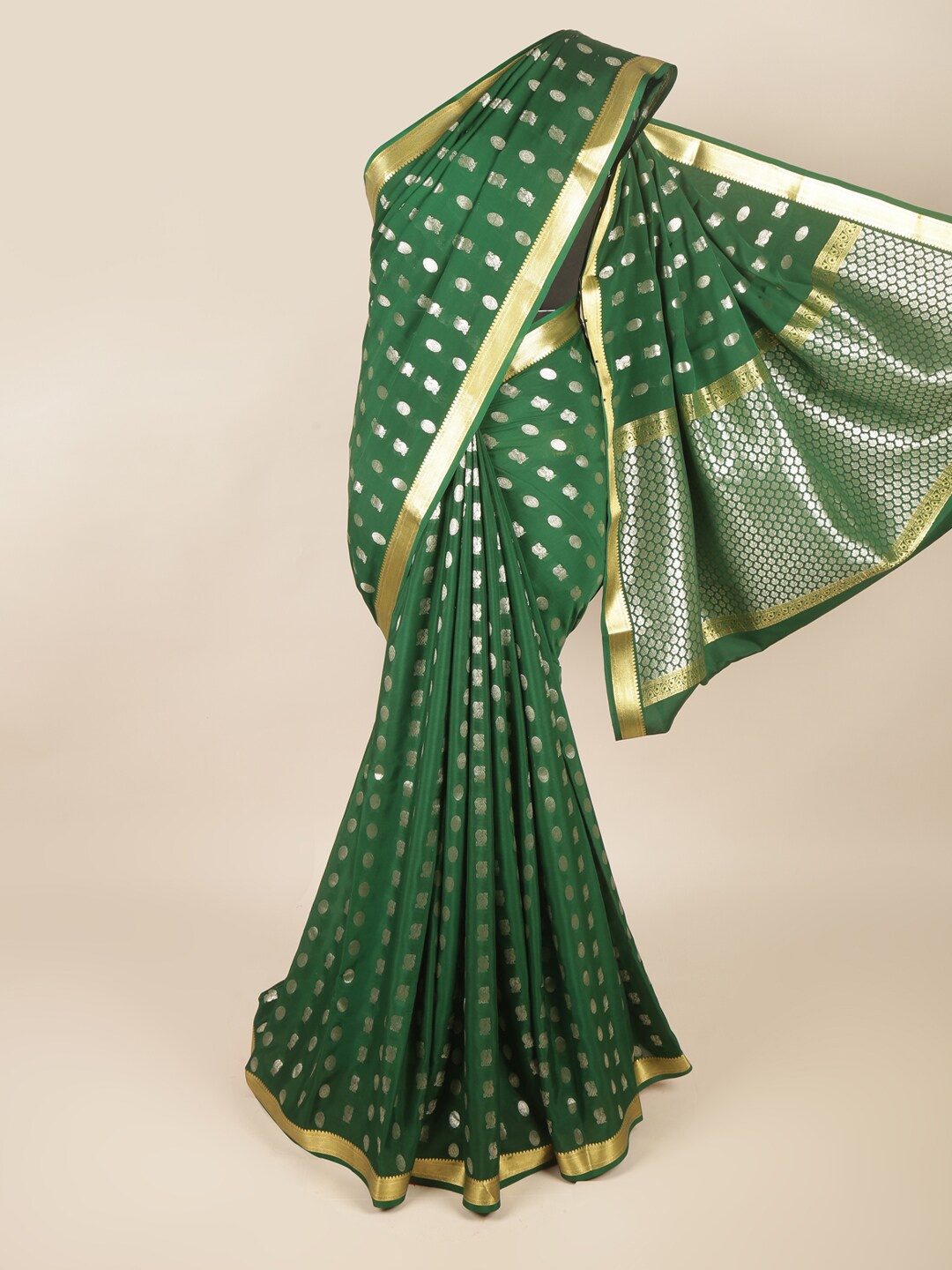 

Pothys Green & Gold-Toned Ethnic Motifs Art Silk Saree