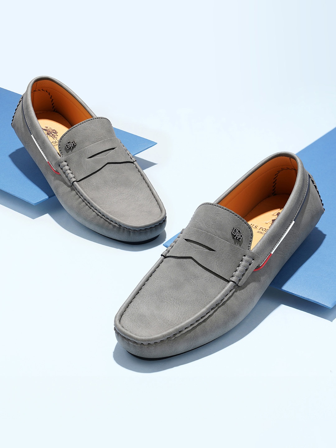 

U S Polo Assn Men Grey Colourblocked PU Driving Shoes