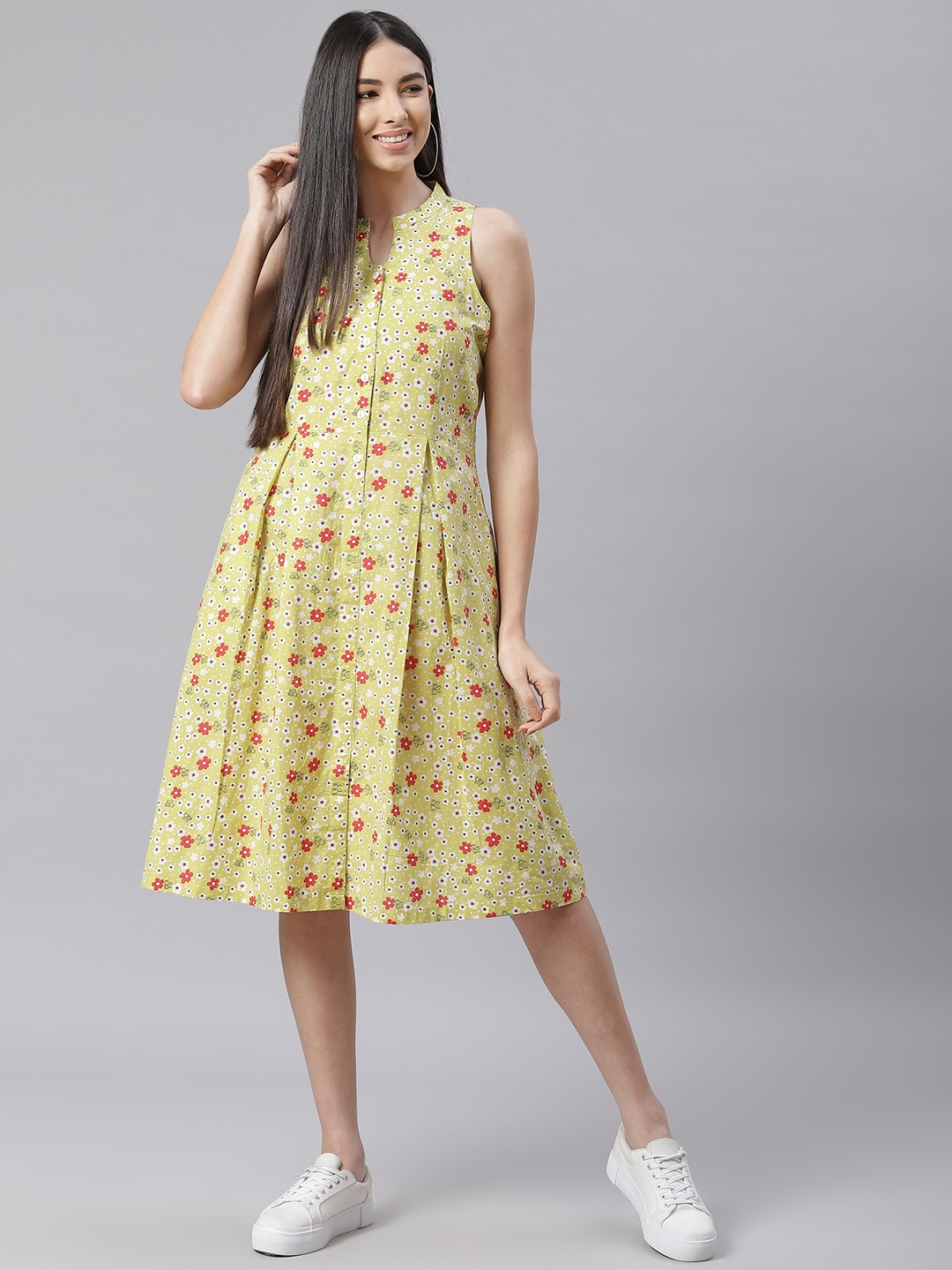 

Ayaany Lime Green & Red Ditsy Floral Print Cotton Fit & Flare Dress