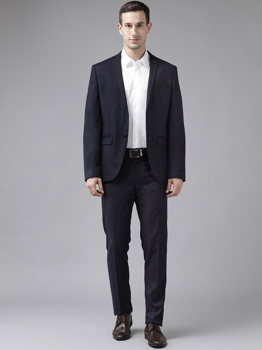 

Blackberrys Men Navy Blue Slim Fit Self-Design 3 Piece Suit