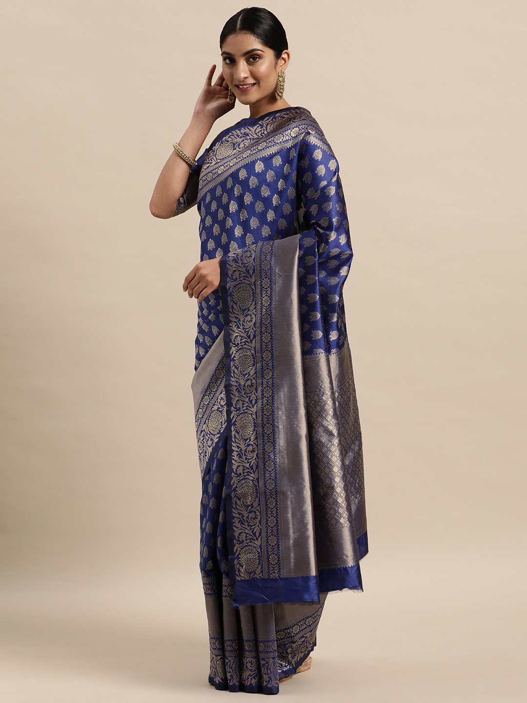 

Mitera Blue & Silver-Toned Ethnic Motifs Silk Blend Saree