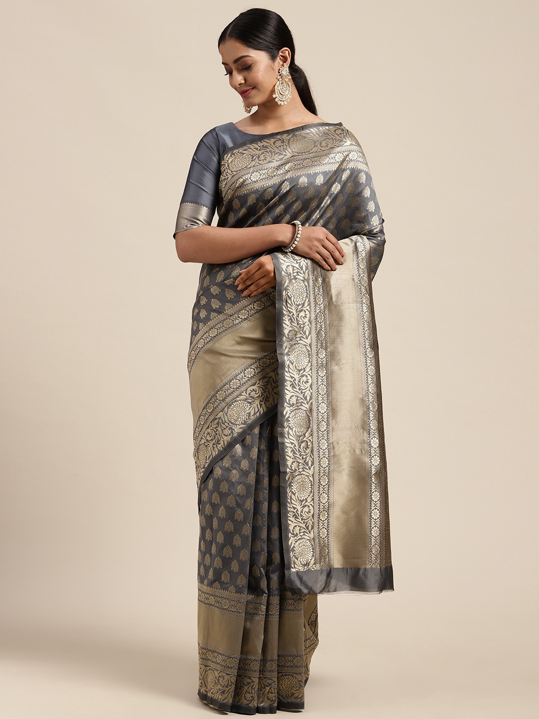 

Mitera Grey & Gold-Toned Ethnic Motifs Silk Blend Saree