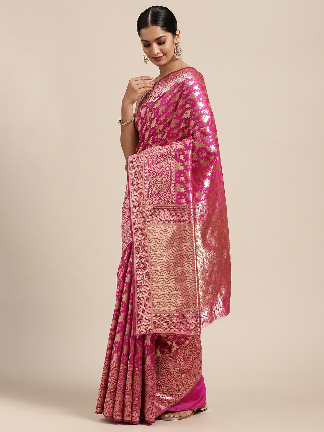 

Anouk Fuchsia & Gold-Toned Ethnic Motifs Zari Pure Silk Banarasi Saree