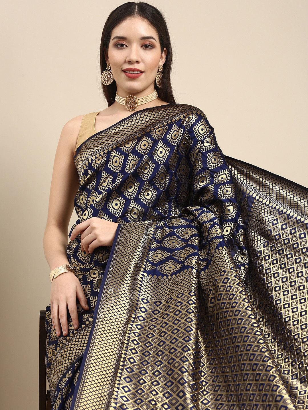 

Anouk Purple Woven Design Zari Pure Silk Heavy Work Banarasi Saree