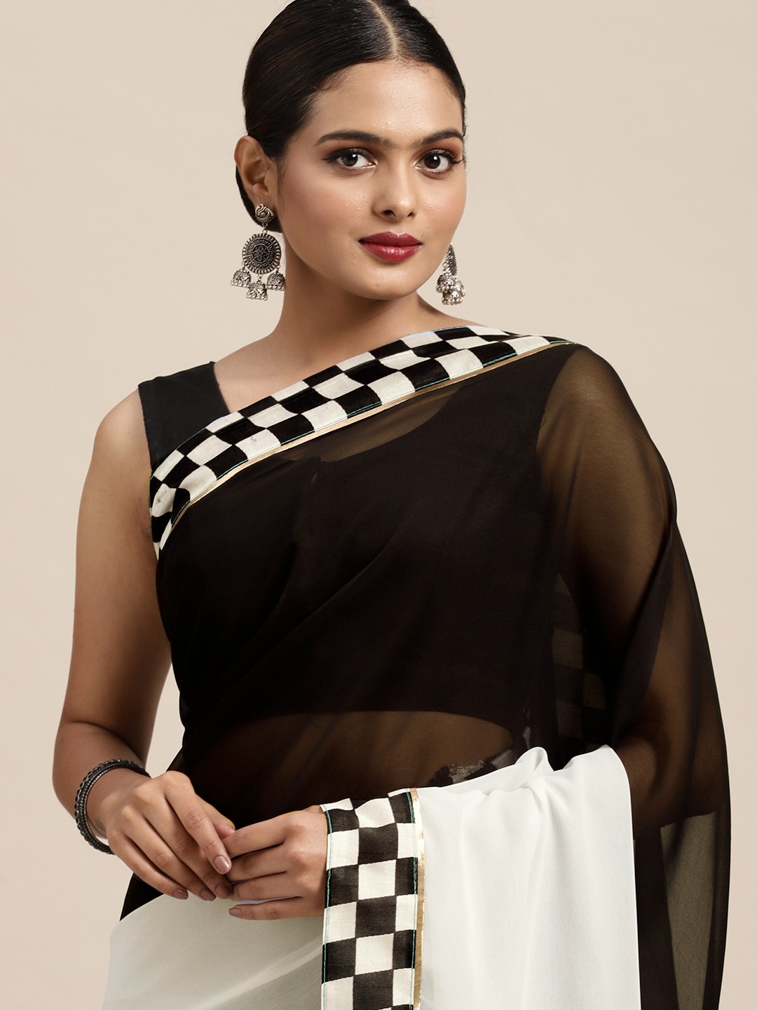 

Anouk Black & White Tie and Dye Pure Georgette Saree