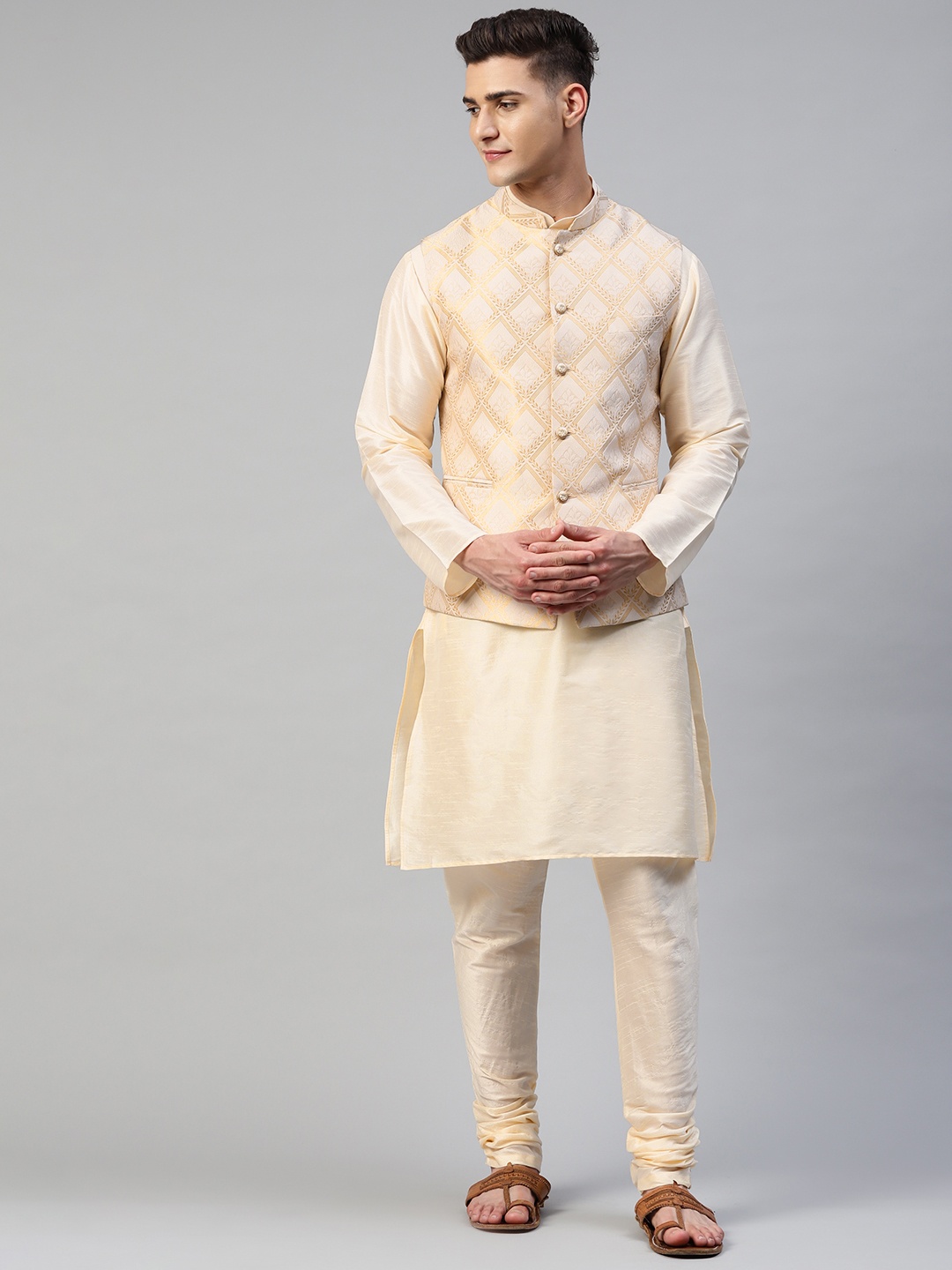 

MANQ Men Cream-Coloured Solid Kurta with Churidar & Woven Design Nehru Jacket