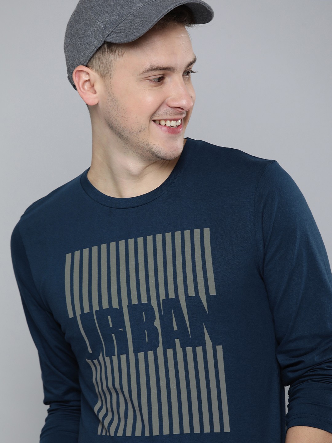 

HERE&NOW Men Navy Blue Typography Printed T-shirt