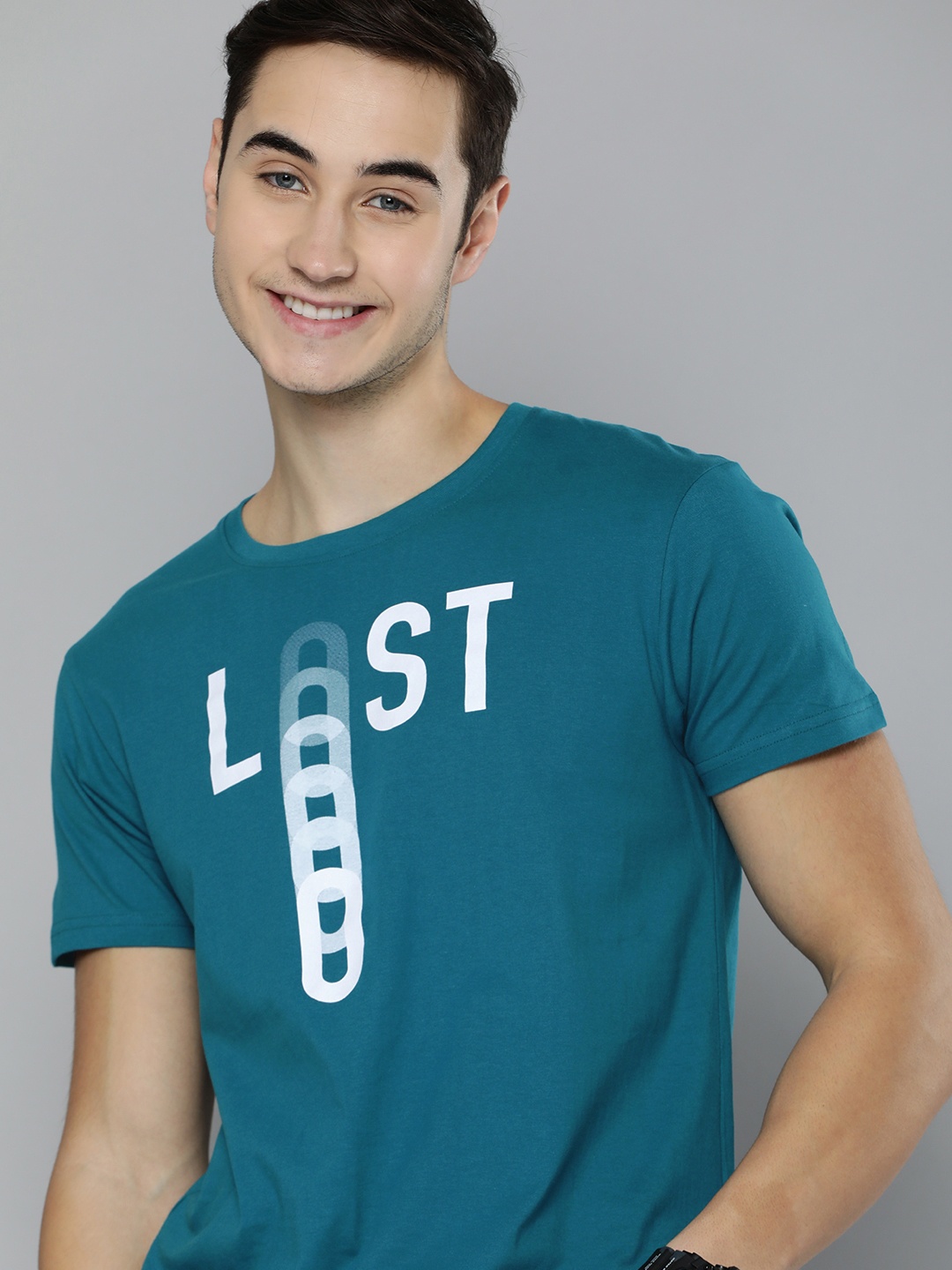 

HERE&NOW Men Teal Blue & White Typography Printed Pure Cotton T-shirt