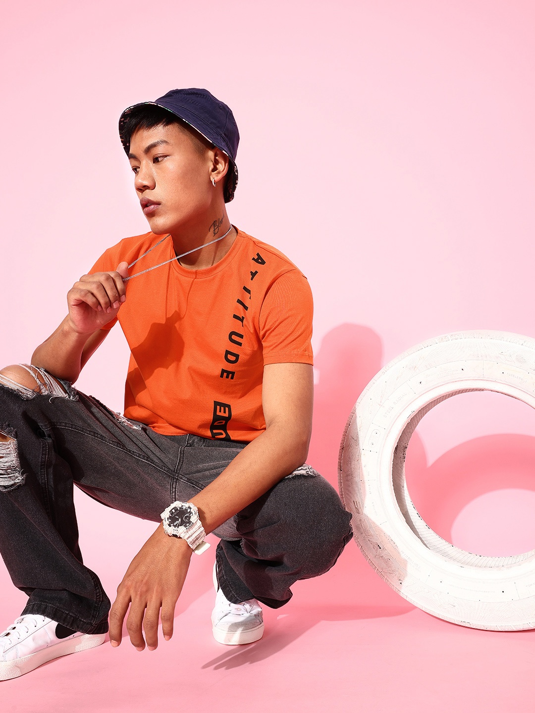 

HERE&NOW Men Orange Printed Carefree Shape Tshirt
