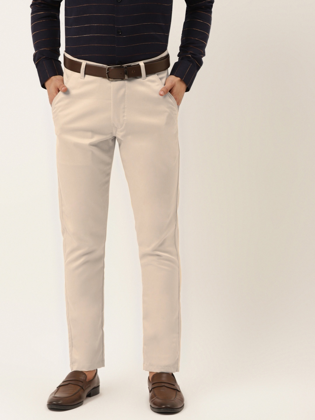 

JAINISH Men Cream-Coloured Pure Cotton Smart Tapered Fit Easy Wash Trousers