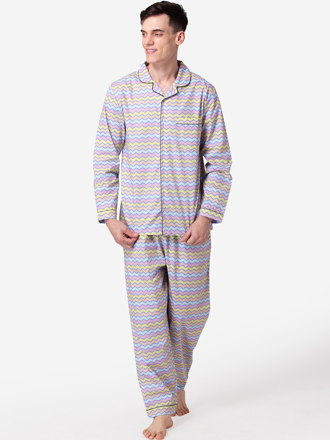 

Fluffalump Men Blue & Purple Printed Night suit