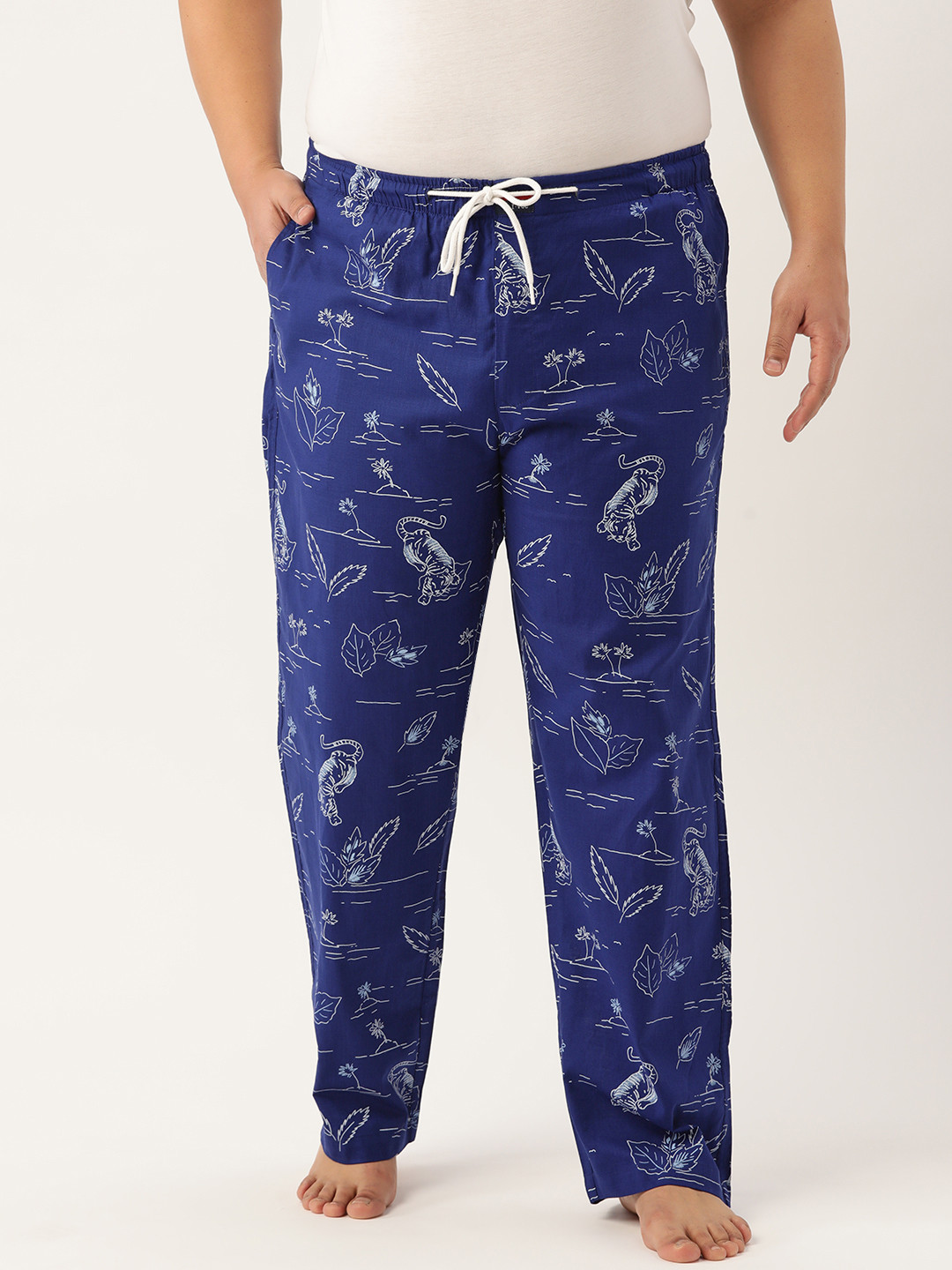

IVOC Plus Men Blue and White Printed Pure Cotton Lounge Pants
