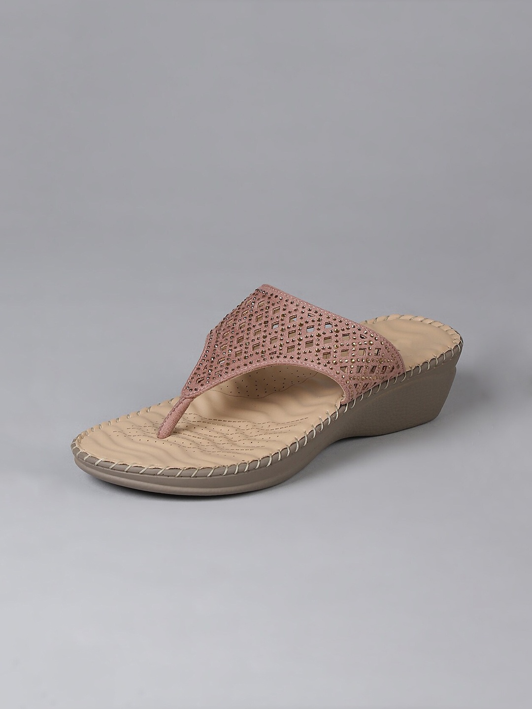 

Biba Women Nude-Coloured T-Strap Flats with Laser Cuts
