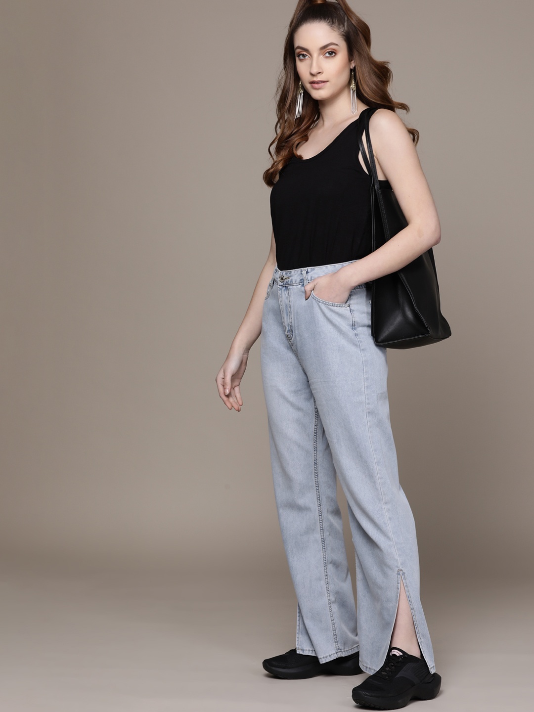 

URBANIC Women Wide Leg Blue Jeans