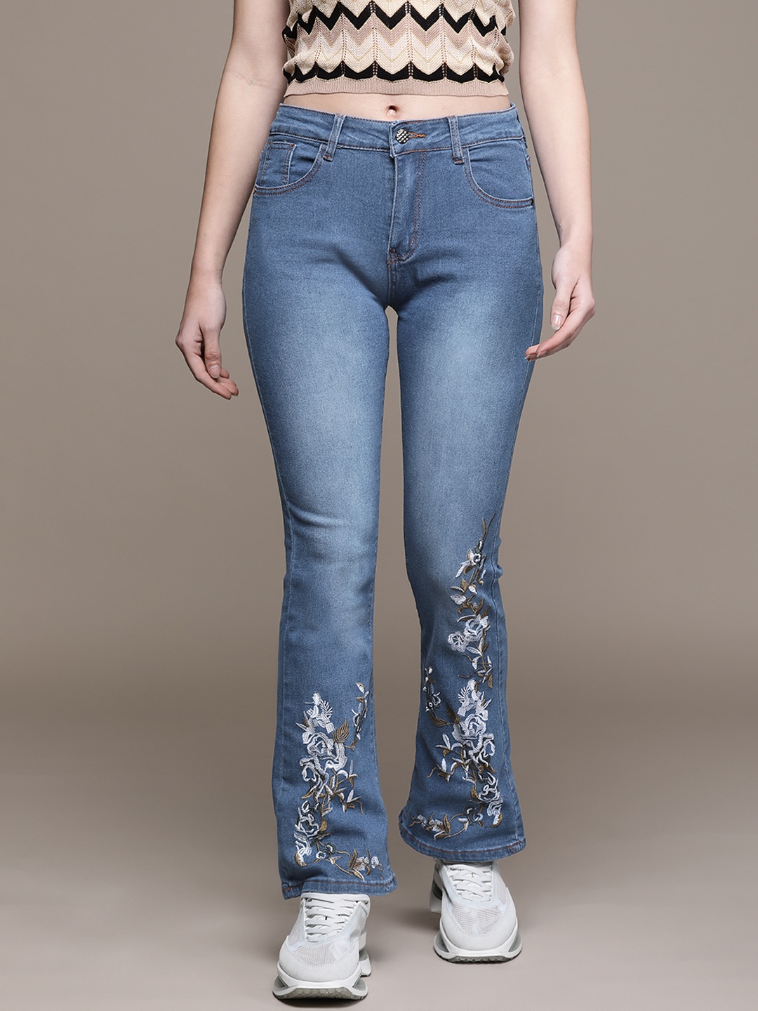 

URBANIC Women Blue High-Rise Light Fade Embroidered Jeans